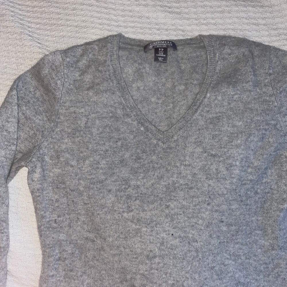 Cashmere by charter club sweater